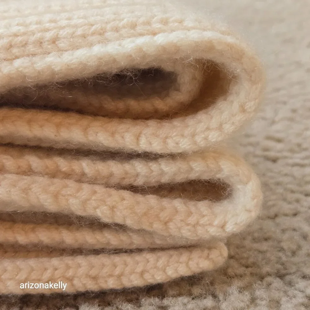 Johnstons Cashmere Scarf Ribbed Thick Ivory